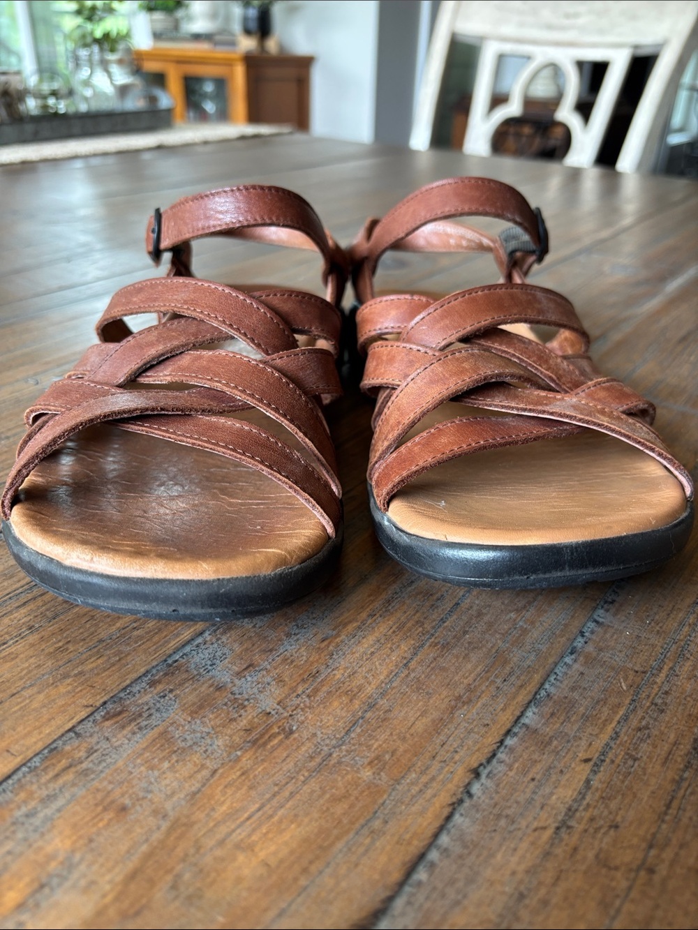 Chaco size 9 medium brown sandals - Picture 5 of 14